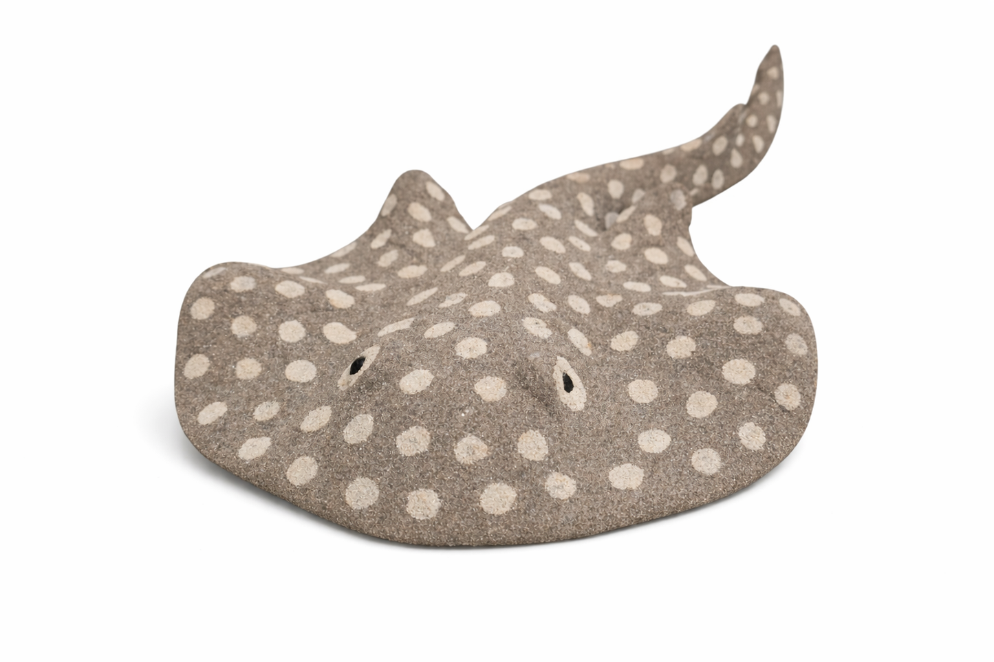 Handcrafted Stingray Sculpture – Textured Coastal Art